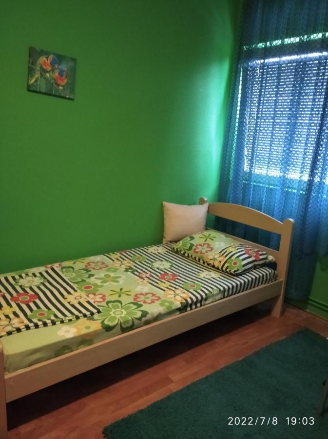 Buric Rooms Niksic Exterior foto