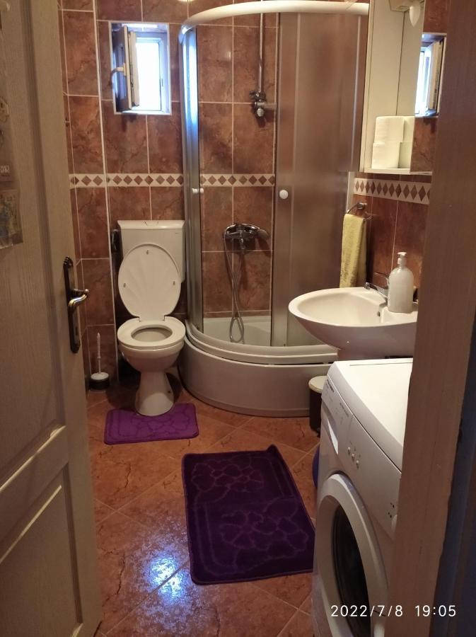 Buric Rooms Niksic Exterior foto