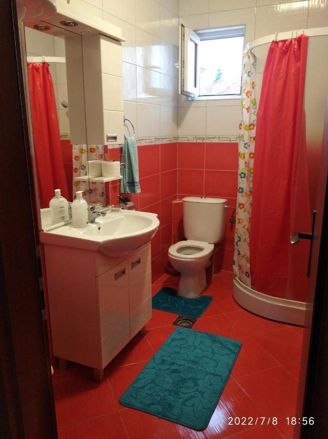 Buric Rooms Niksic Exterior foto