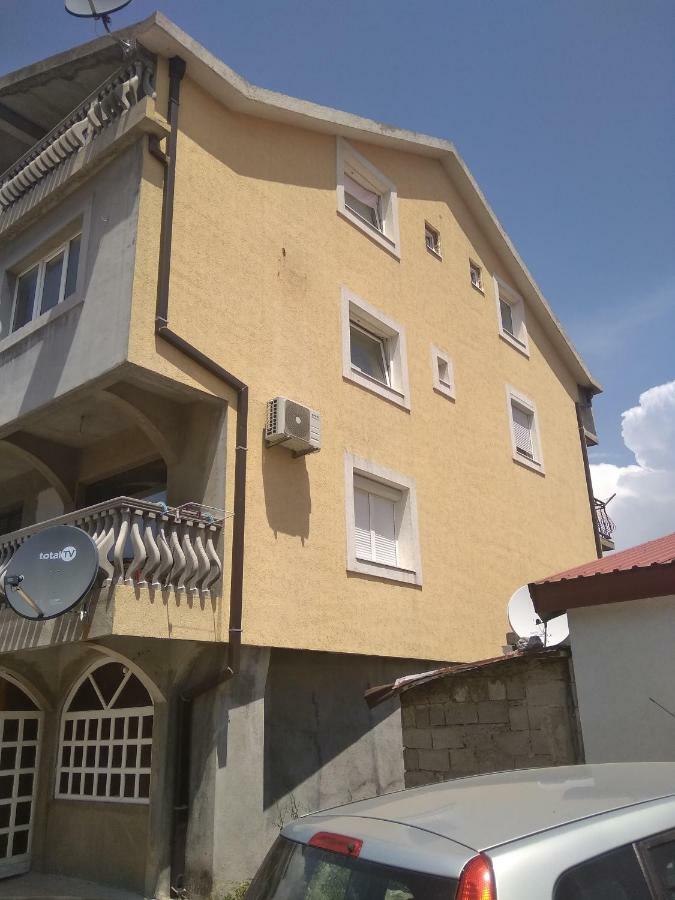 Buric Rooms Niksic Exterior foto