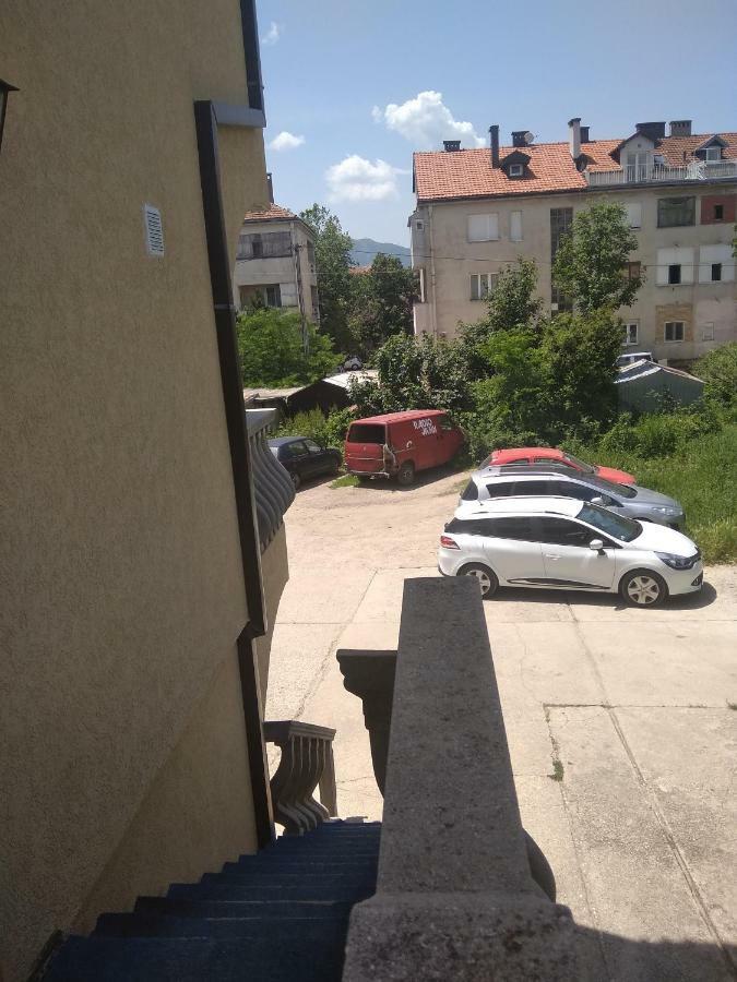 Buric Rooms Niksic Exterior foto